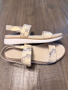 Cole Haan ZeroGrand Sandals Women's 10B Ivory Beige Leather Snake Double Band